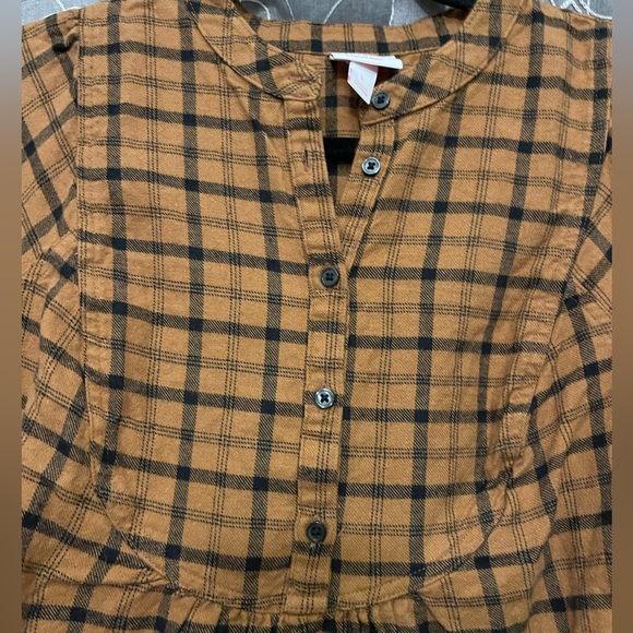 Isabel maternity by Ingrid and Isabel flannel top. Size large - Picture 3 of 5